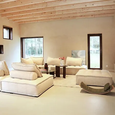 Forest House Eco-designed By La Boite En 빌라 *