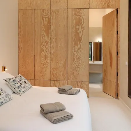 Forest House Eco-designed By La Boite En *
